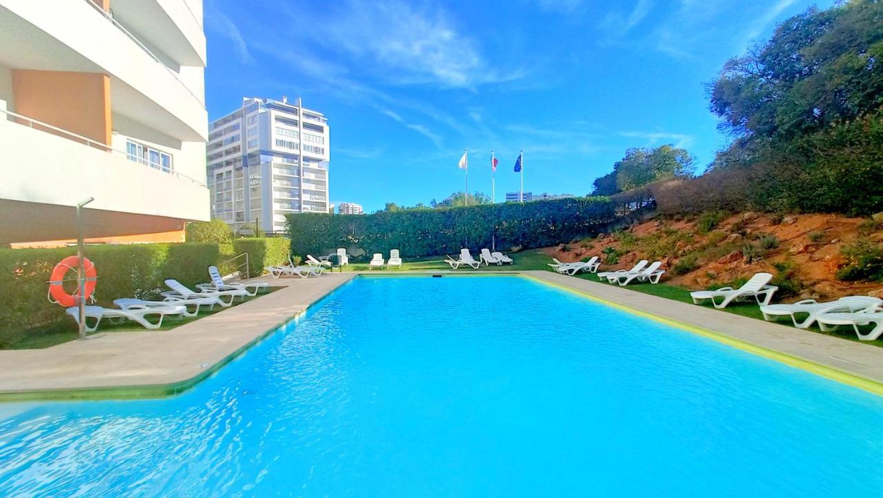 Flamingo View - Pool + Wifi + Ac Apartment Portimão Exterior photo