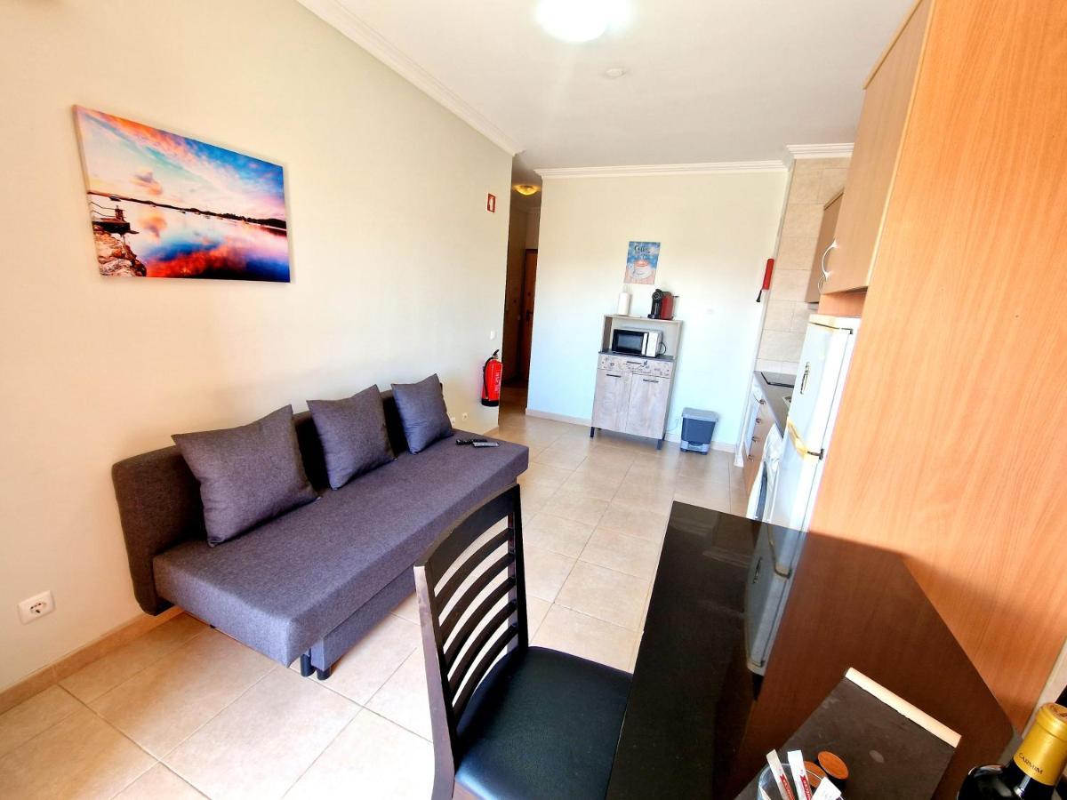 Flamingo View - Pool + Wifi + Ac Apartment Portimão Exterior photo